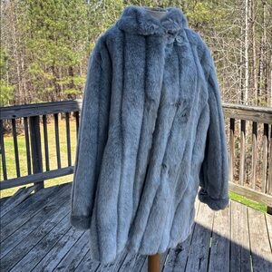 Vintage Dennis Basso - Women’s Faux Fur Grey Jacket Coat fox mink glam large
